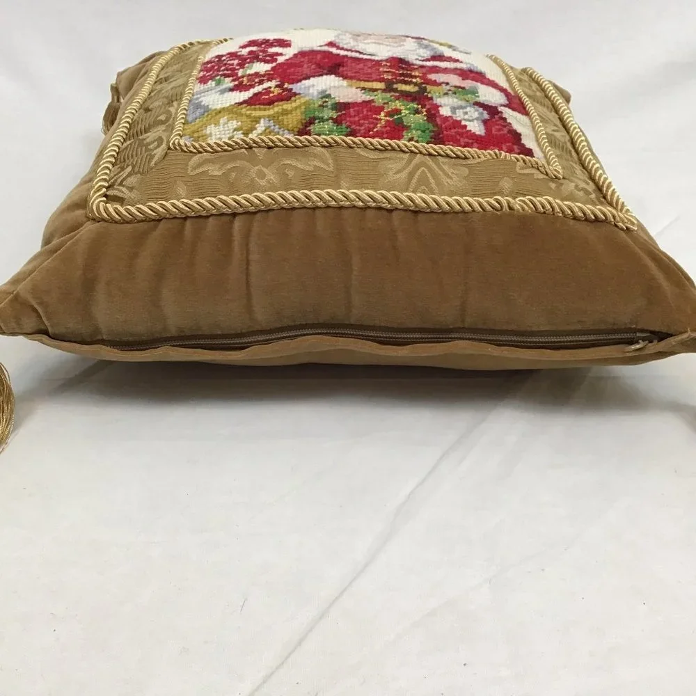 Lot of 2 Santa Claus Christmas Holiday Decorative Throw Pillows